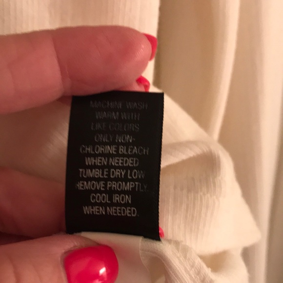 Men’s collared cream colored sweater - Picture 4 of 5